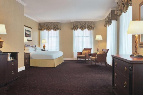 The Drake Hotel image 4